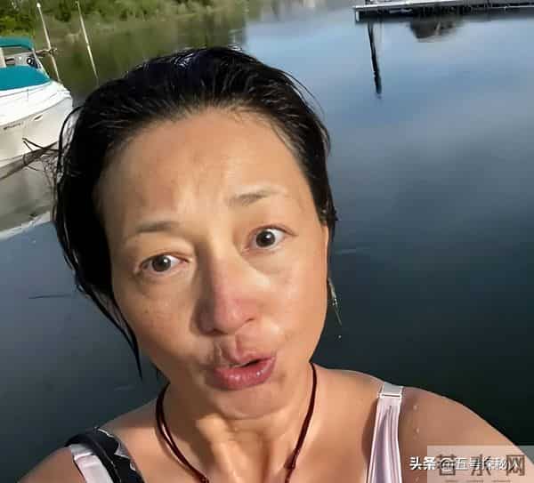 两次拒绝黎明,无视钟汉良示爱,被折磨20年后55岁的她憔悴成大妈