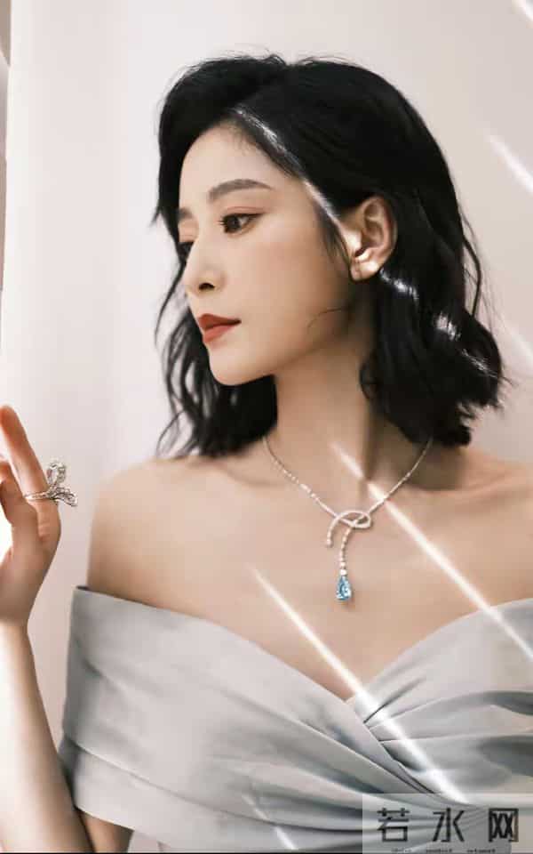 王媛可，肤白貌美：写真欣赏。