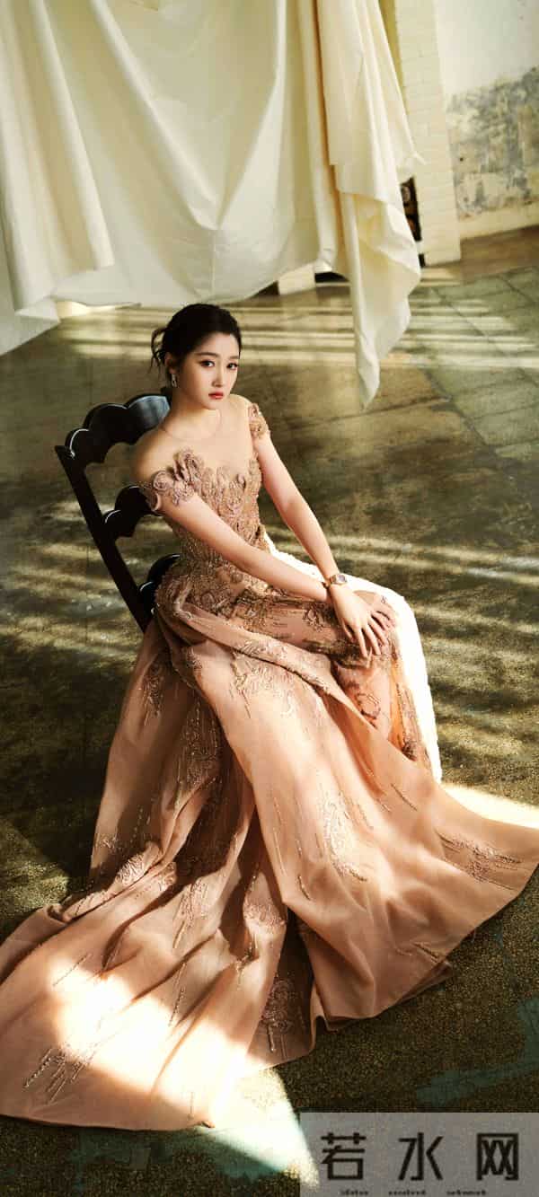 美女壁纸第1438期—关晓彤