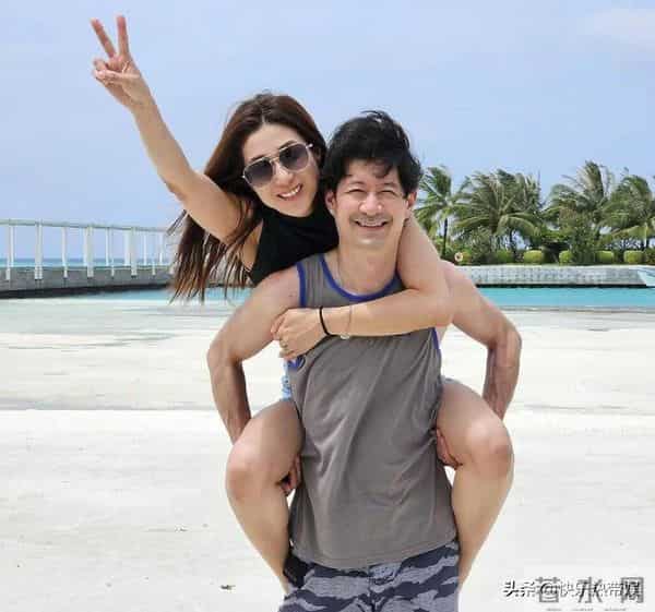 又闹乌龙！钟嘉欣回应婚变，否认起诉丈夫，两人正在筹备十周年庆