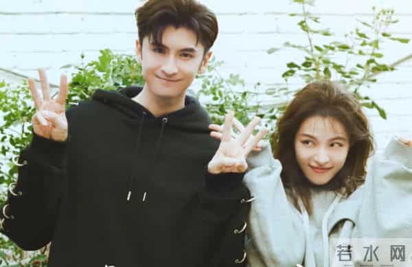 继抢C位后，钟楚曦再次让所有人刮目相看，32岁的她到底什么来头