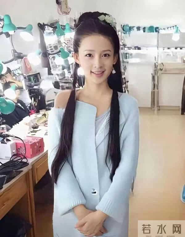 翻出早年李沁，儿时的沁沁萌翻了