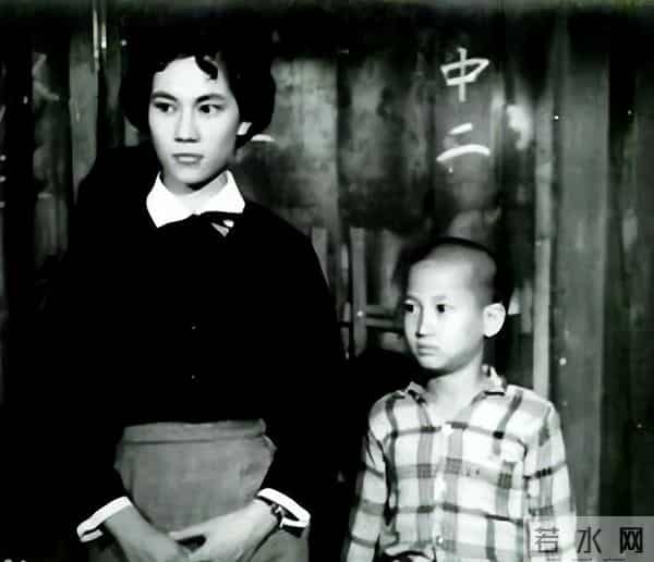 钱再多有什么用，76岁身家超30亿的洪金宝，仍要为儿子婚姻操碎心