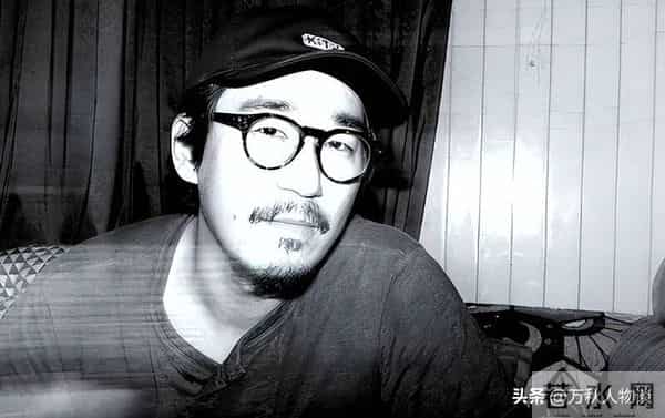 分手22年，被暴打的童瑶再次官宣喜讯，成为张默高攀不起的存在！