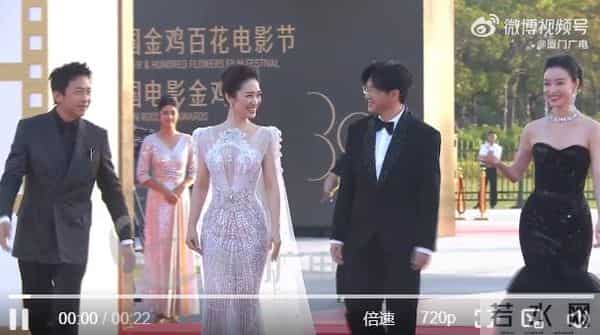 这一夜，内娱的江湖地位、人情冷暖，在倪妮身上体现得淋漓尽致