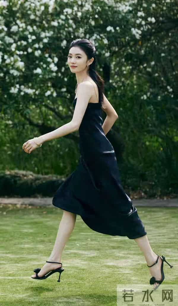 刘浩存的独特魅力：何为又细又长的大长腿