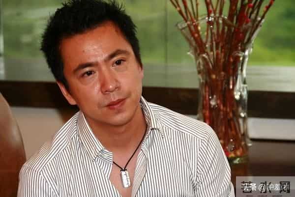 华谊兄弟王中磊，破产后的他住进简陋小院，妻子感叹回不到从前