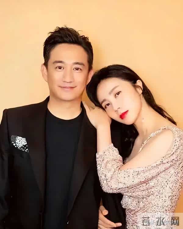 揭陈晓离婚内幕9个月，卓伟再爆离婚瓜：夫妻反目2年，男方学历高