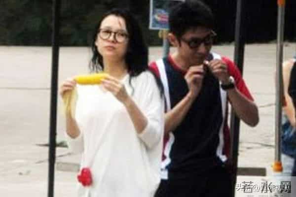 不可思议！撒贝宁和外籍老婆结婚后，女方竟然提出AA制生活