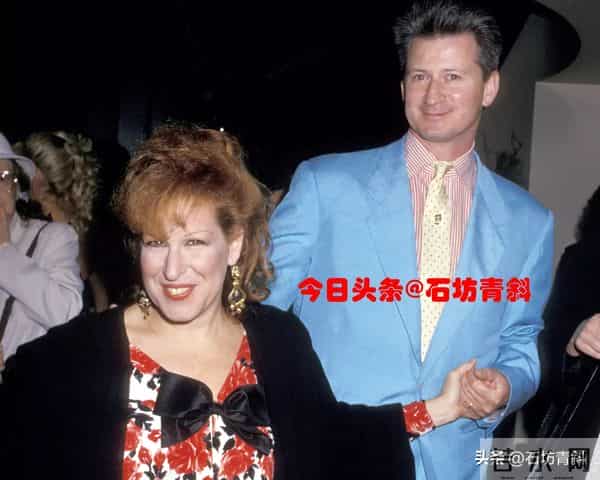 41年婚姻与30年闺蜜,平衡两种深情时,她给我们上了一堂女性友谊课