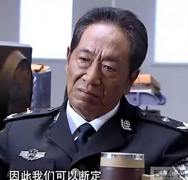 “老夫少妻”的残酷暴露无遗，王奎荣尽显老态，妻子依旧容颜娇美