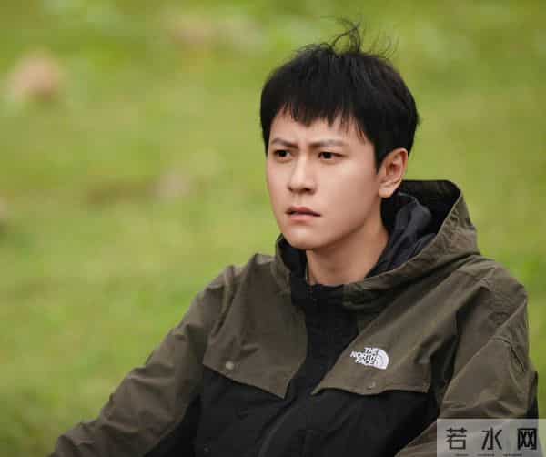 当37岁毛晓彤遇上34岁秦俊杰,我才终于明白,为何说CP感是门玄学