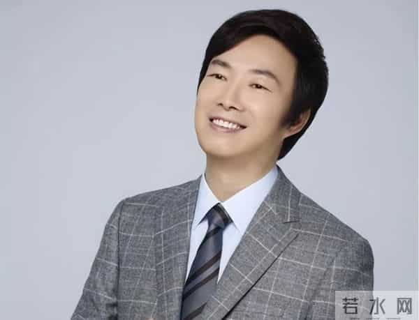 费玉清现状！70岁无儿无女独居，和56岁闺蜜相依为伴