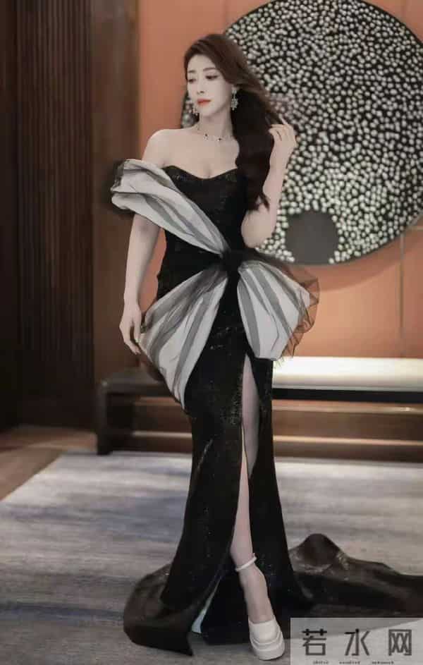 黑裙怎么穿才美？陈紫函教你看尽万种性感