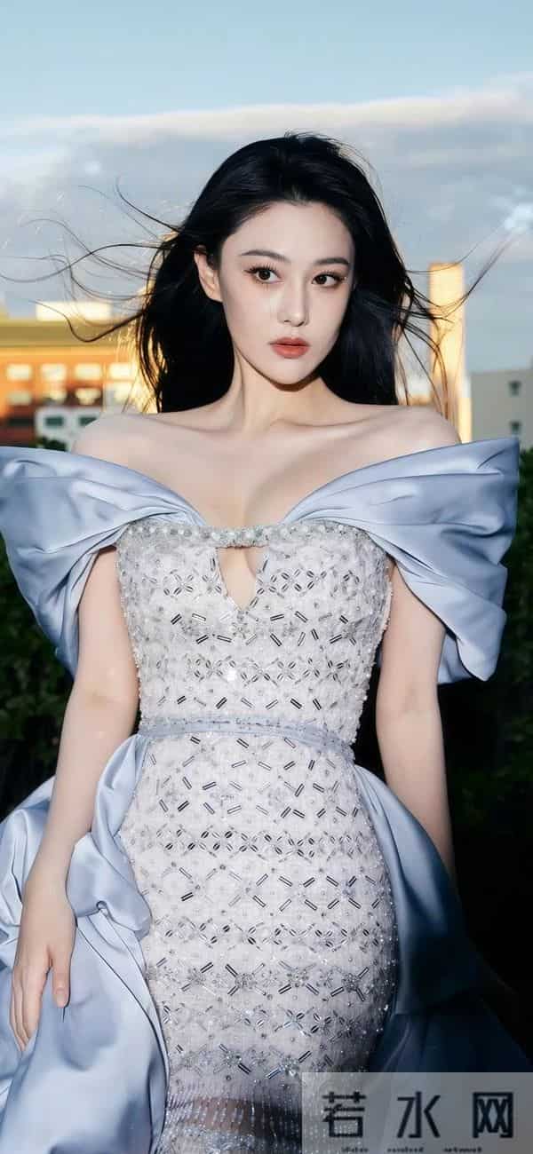 张馨予|出众的身材