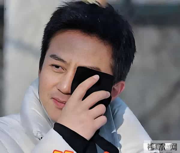 被曝移民五个月后,再看邓超孙俪一家,如今处境让人毫不意外