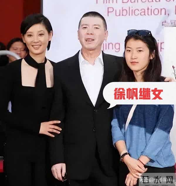 演都不演了？丁克大半辈子养女和冯小刚长太像，徐帆态度说明一切