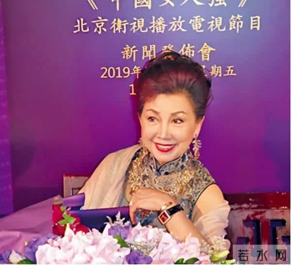 突传死讯!香港知名演员的老公在家中离世,坐在轮椅上没有了呼吸