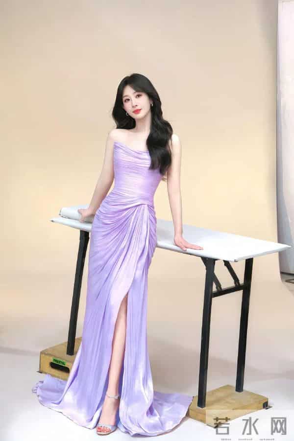 杨紫 要被这套造型美哭了!!!