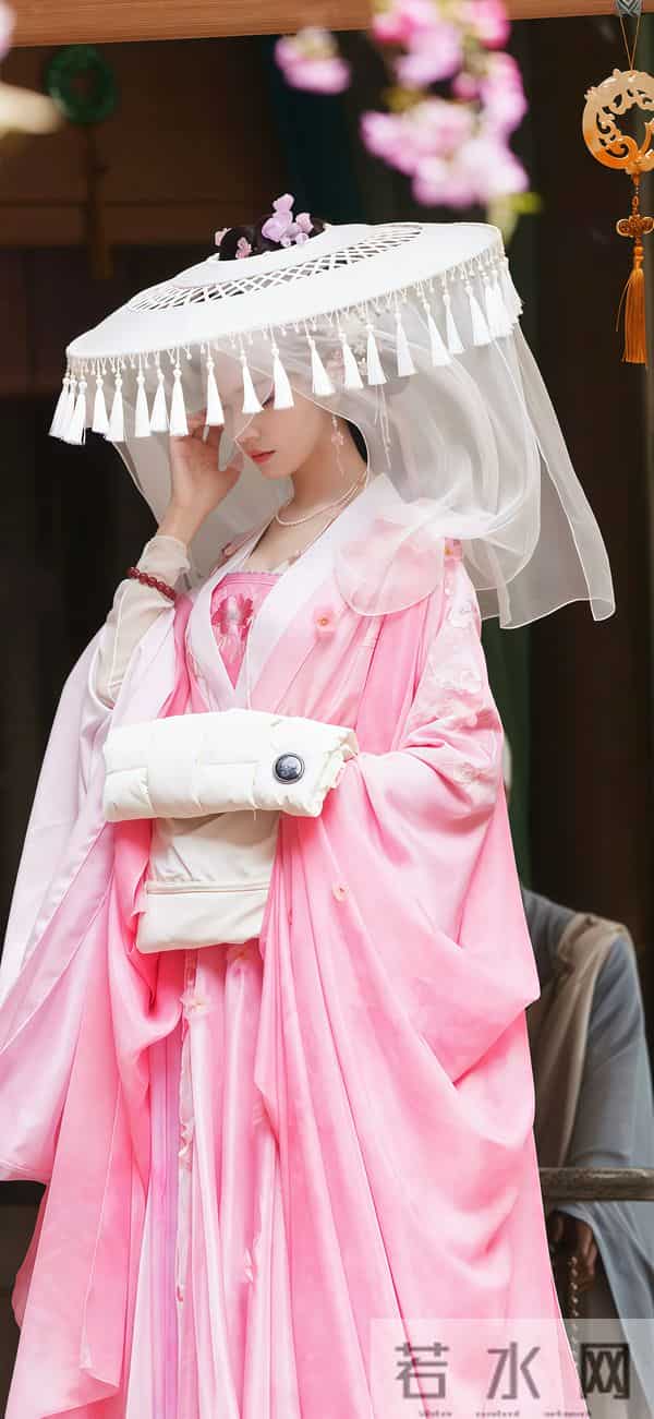 陈瑶｜粉纱古风伞遮面！新造型仙成国风人鱼公主