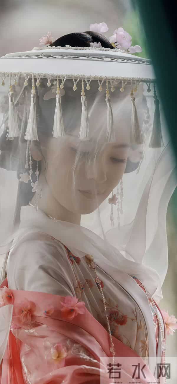 陈瑶｜粉纱古风伞遮面！新造型仙成国风人鱼公主