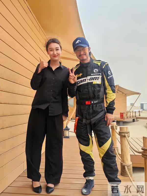 51岁吴京近照曝光！他现在怎么苍老成这样了，皮肤好粗糙