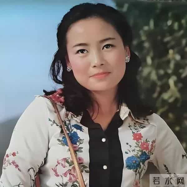 张瑜现状:68岁无儿无女,一人独居,与71岁前夫张建亚处境差别大