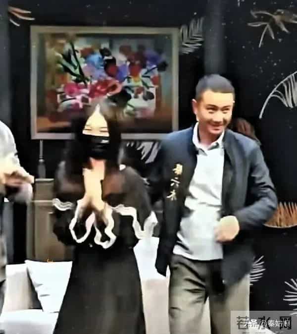 被封杀6年,劣迹艺人翟天临成香饽饽,继文章后,他也走上这条路