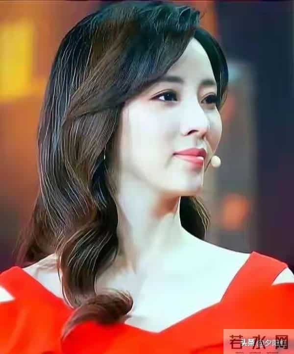 李思思：写真欣赏。