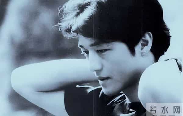 12年后，再看李亚鹏现任妻子海哈金喜，才懂她和王菲谁更“精明”