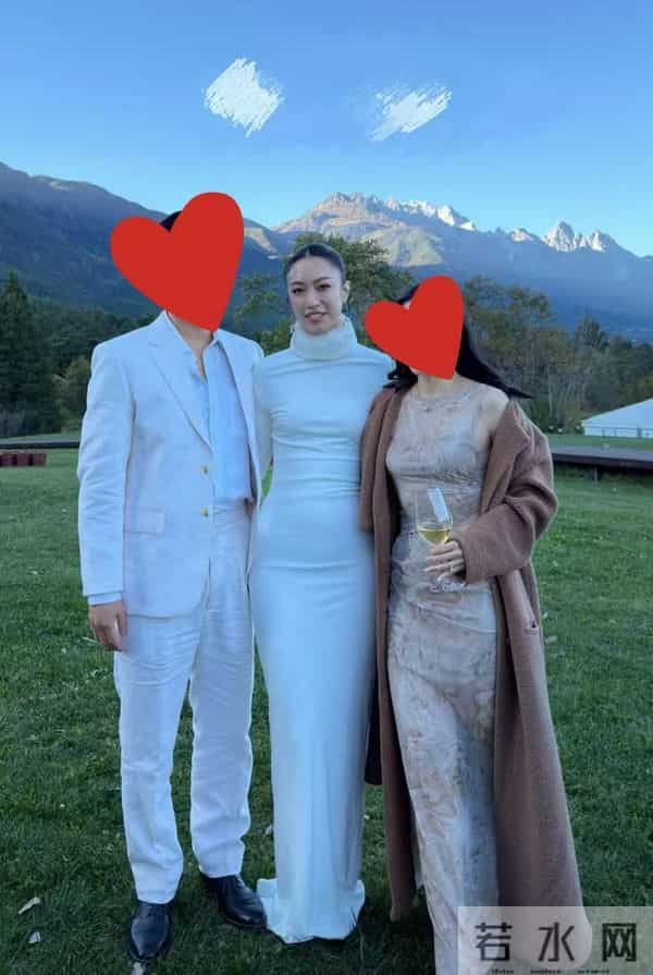 霍启仁夫妇丽江雪山大婚！女方穿礼服神似朱玲玲，豪门婚礼好低调