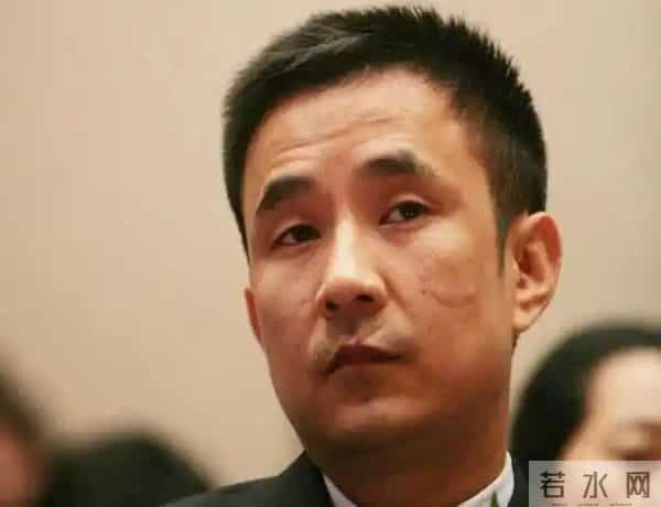曾被张艺谋力捧,火后与富豪卷款61亿逃亡国外,现在的她过得如何