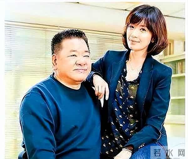 出道干爹护航,拔亲爹氧气管,45岁拿影后,她的黑历史都忘了吗?