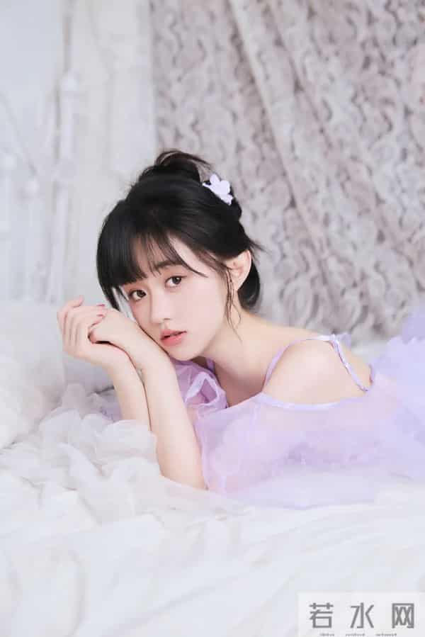 汤音璇|清纯甜美写真,梦幻紫色公主裙,少女心满满!