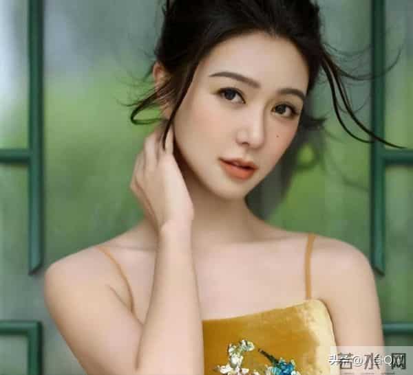 香港“最后”一个天后,被拍到和黑人出入酒店,如今43岁孤身一人