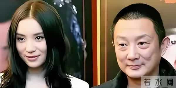 与名导同居多年绯闻缠身的宋佳，45岁再破天花板