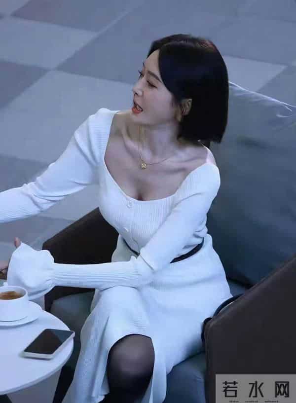 她是怎么保持这么好的气质的啊？