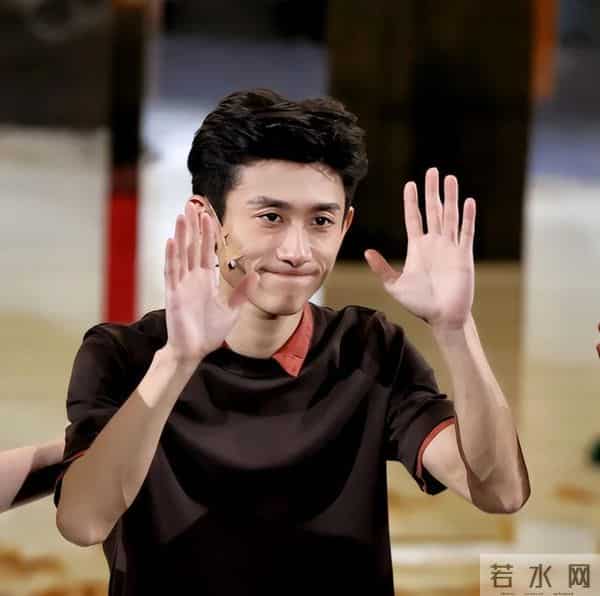 张一山也没想到，发腮皮包骨消失4年后，宋丹丹成为他的“救赎”