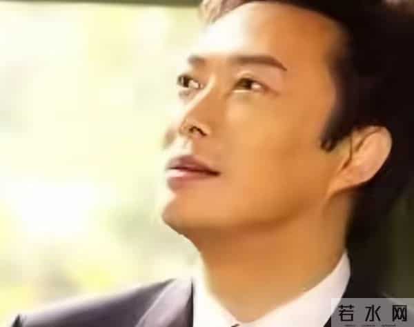 费玉清现状！70岁无儿无女独居，和56岁闺蜜相依为伴