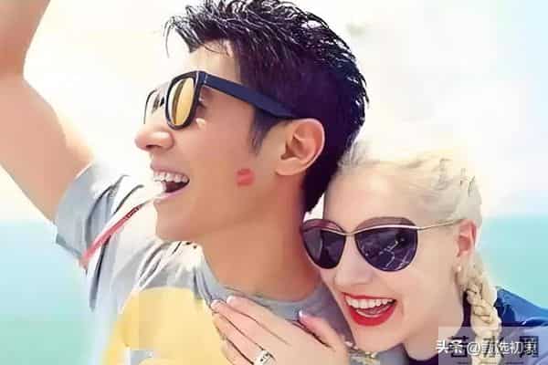 不可思议！撒贝宁和外籍老婆结婚后，女方竟然提出AA制生活