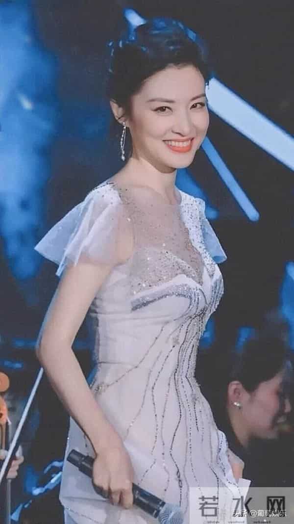 央视主持人 周涛