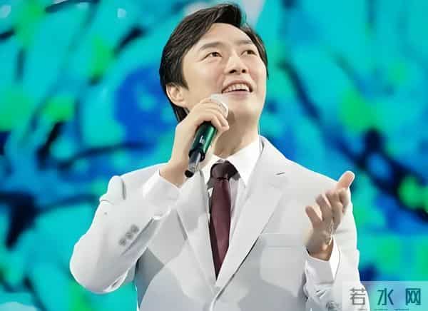 费玉清现状！70岁无儿无女独居，和56岁闺蜜相依为伴