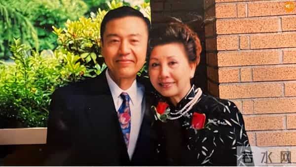 突传死讯!香港知名演员的老公在家中离世,坐在轮椅上没有了呼吸