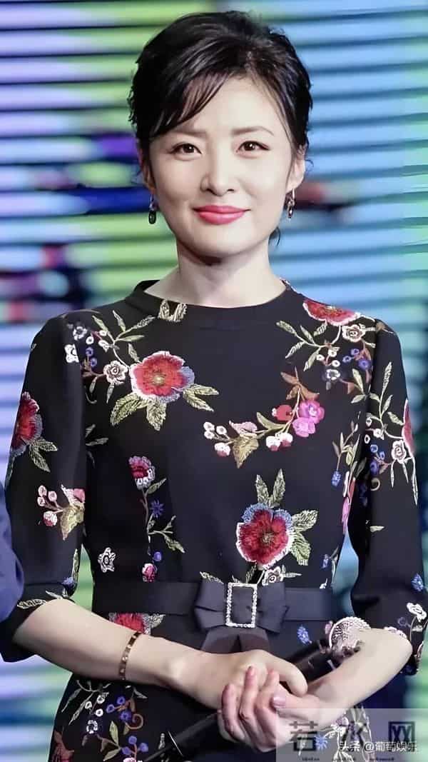 央视主持人 周涛