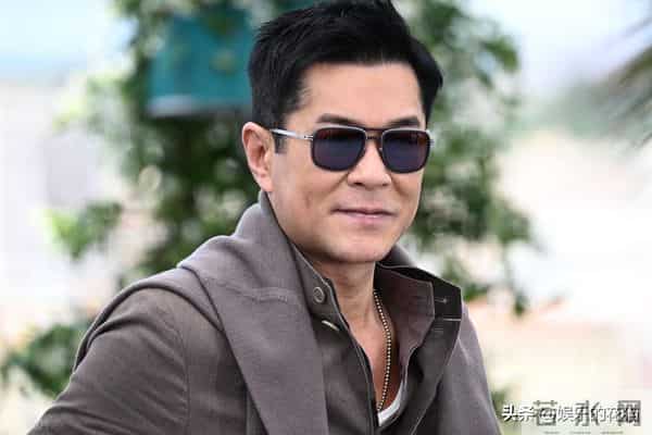 古天乐回应不用智能手机：我其实真不想用！背后原因令人动容