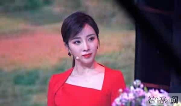 李思思：写真欣赏。