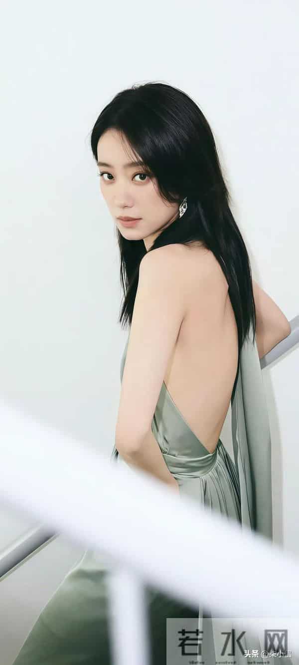 张小斐｜气质、身材都不错，但就是总感觉离红透还差一口气儿