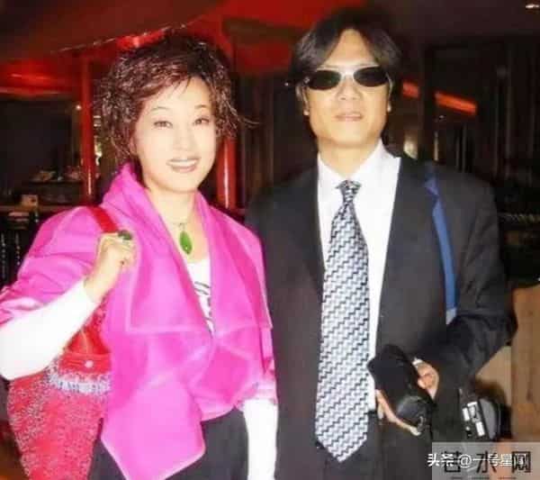 钱再多有什么用？75岁的"风流妖精"刘晓庆，给中老年人敲响"警钟"