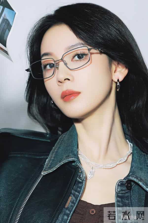 陈瑶|小姐姐这组照片好御,好欲!