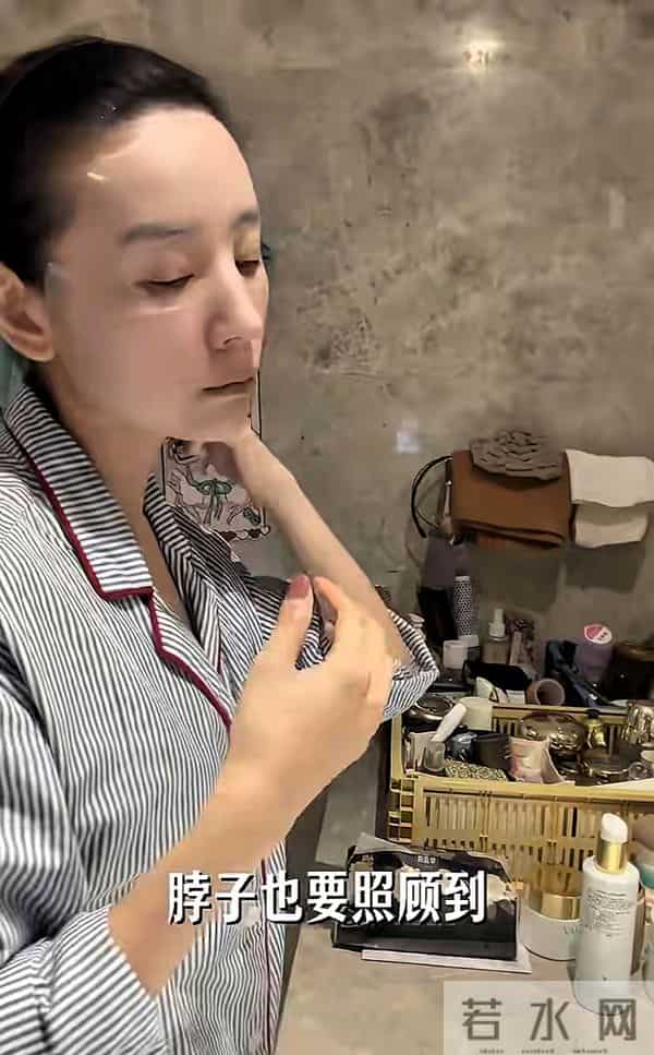 45岁董洁定居北京生活曝光,不用保姆不通暖气,一日三餐亲力亲为